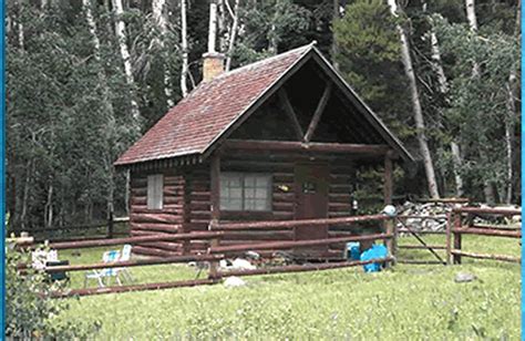 Nestled in the snowy range mountains of the medicine bow national forest in southeastern wyoming, we are located 38 miles west of laramie and 45 miles east of saratoga and encampment.we offer cabin rentals to fit any size family, group or budget. Business Listings | Lodging | Saratoga | Carbon County Wyoming