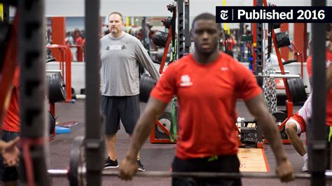 In College Football No Player Escapes The Eye Of The Strength Coach