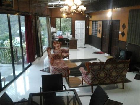 Si decides alojarte en heritage hotel cameron highlands de tanah rata, estarás a menos de cinco minutos en coche de mercado nocturno de cameron highland y bosque de musgo. MARINA CHALET AND HOMESTAY - Lodge Reviews & Photos ...