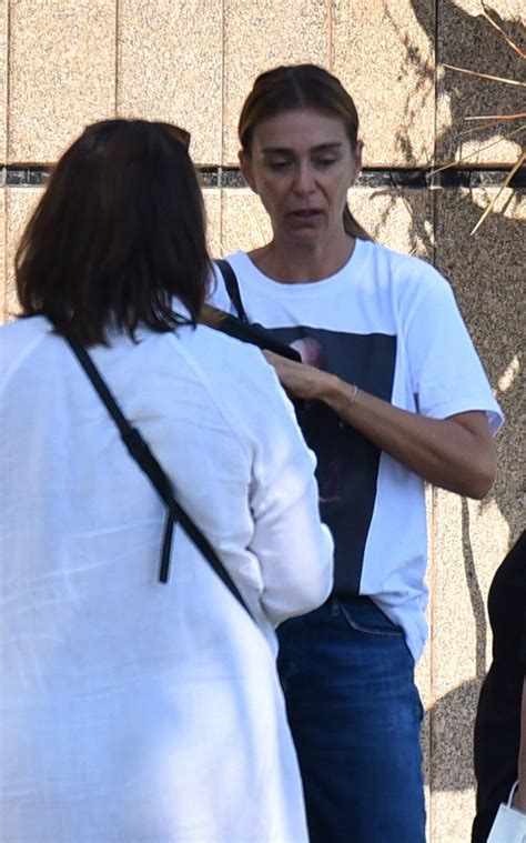Confira cinco curiosidades sobre o paulo gustavo. Thales Bretas e familiares chegam ao velório de Paulo ...