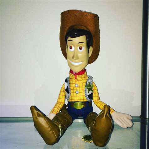 Woody Rare Collectors Figure With Cloth Hat Disneys Pixar Toy Story