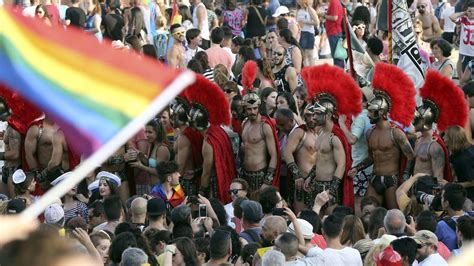 orgullo gay madrid ahora madrid da un estatus especial al orgullo pero evita una ordenanza concreta