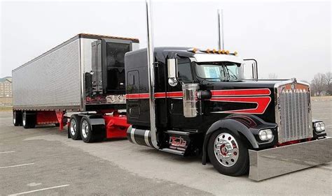 Kenworth Custom W900l With Matchin Reefer Show Trucks Big Rig Trucks