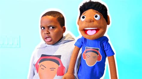 Shiloh Turns Into A Puppet Onyx Kids Youtube