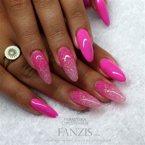 Nail Art Tutorial Pink Glitter Gradient Pink Foil Nails Pink Nails