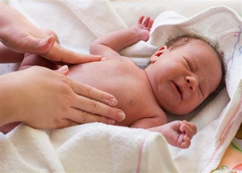 Suco De Uva Da Colica No Bebe