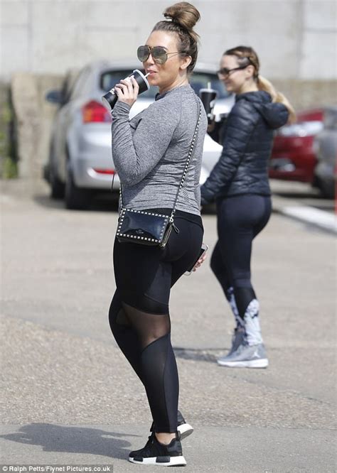 Lauren Goodger Shows Off Her Very Perky Posterior Daily Mail Online