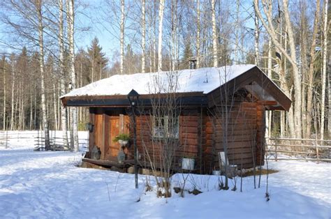 A Very Cozy Log Cabin In Sweden
