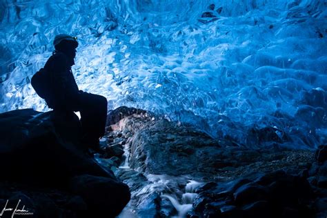 Waterfall Ice Cave Tour Nel Cuore Di Un Ghiacciaio In Islanda