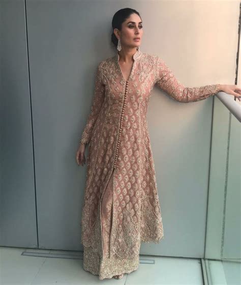 Kareena Kapoor Ready For The Malabar Gold And Diamonds Event In Dubai