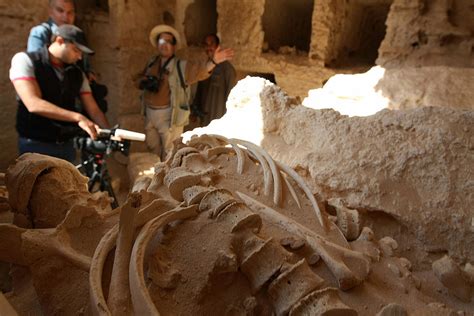 archaeologists find a miracle ancient tunnel where cleopatra may have been buried tech times