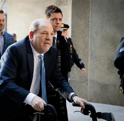 The authorities investigated harvey weinstein in 2015. Nach dem Weinstein-Skandal: Marchesa rappelt sich wieder ...