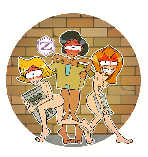 Rule 34 3girls Alex Totally Spies Ass Awkward Awkward Smile Barefoot Barely Visible