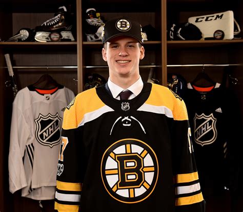 Boston Bruins prospect report: Jack Studnicka dominating in Canada