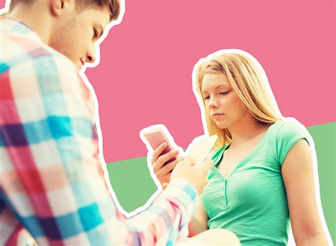 Your Smartphone Is Probably Ruining Your Love Life According To Science