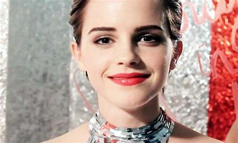 Emma Watson Loves Collecting Makeup Lifestyle News India Tv