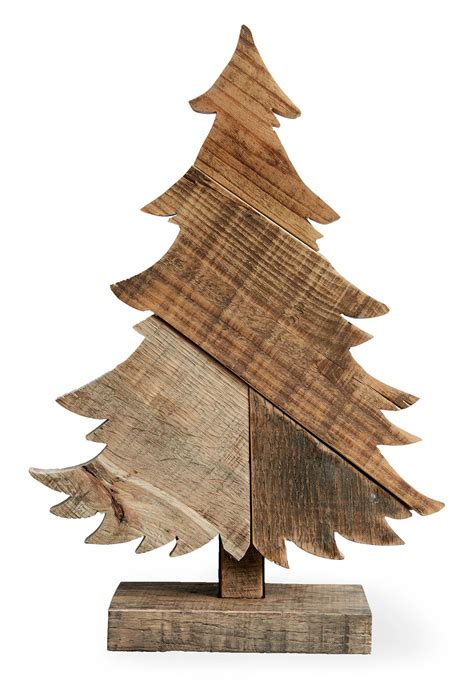 Make this Wood Tree Centerpiece in Time for Christmas | Christmas wood