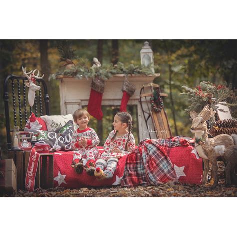 Outdoor Christmas Bed Photography Session Photo Session Mini Sessi