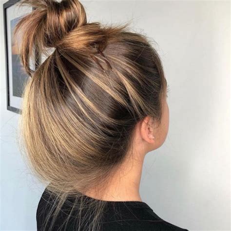 25 Types Of Messy Buns For Hair Inspiration