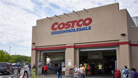 Costco Fans Are Loving These Plant Based Chocolate Puddings