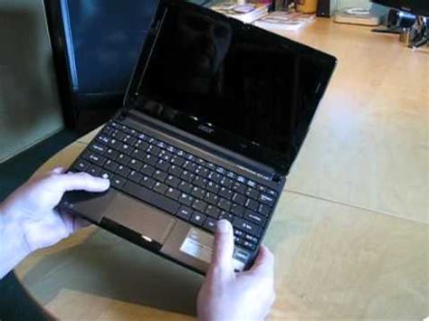 Acer aspire one is a line of netbooks first released in july 2008 by acer inc. Acer Aspire One D270 and Gateway LT40 Review - YouTube
