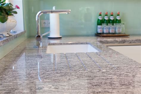 Eine küchenarbeitsplatte aus granit ist die richtige wahl für alle, die sich eine exklusive kochoase in den eigenen vier wänden wünschen. Kuche Waschbecken Eingelassen - Best Home Ideas 2020 - ferdinandsanders