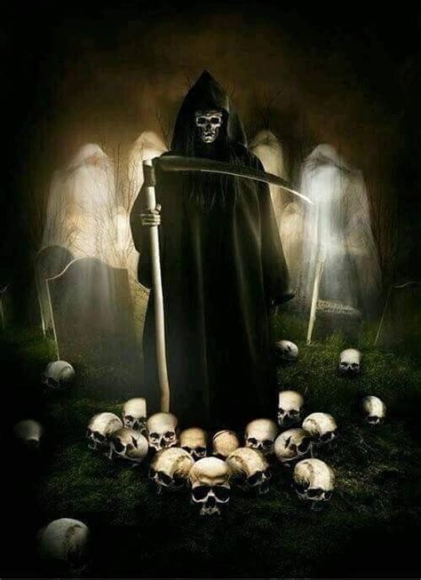 Pin By ᑕᕼᗩᖇᖴo᙭16 On The Kiss Of Death☠☠ Grim Reaper Art Reaper Dark
