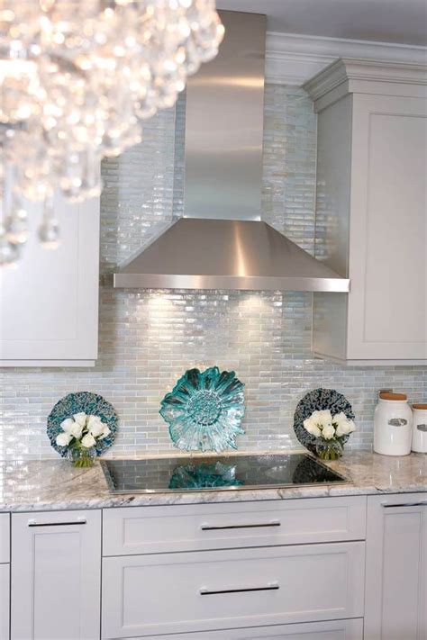 Modern Kitchen Glass Backsplash Ideas