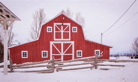 Types Of Barns Construction And Roof Designs Designing Idea