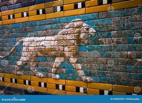 Mosaic Of A Lion On The Ishtar Gate Royalty Free Stock Photography