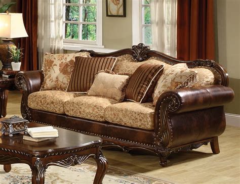 With a leather sofa, you won't have to worry about messy kids or clumsy adults. 15+ Elegant Fabric Sofas | Sofa Ideas