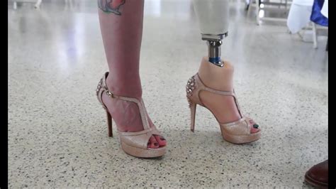 Amputeeot Yes You Can Wear 4 Heels With A Prosthetic Leg Captioned And In Asl Youtube