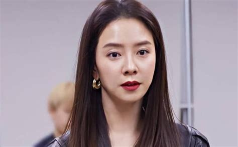 Profil Biodata Dan Fakta Menarik Song Ji Hyo Aktris Senior Korea The