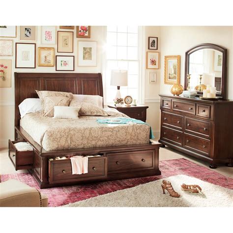 Hanover 5 Piece Queen Storage Bedroom Set With Dresser And Mirror Cherry Value City Furniture