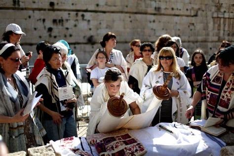 Plan To Resolve Western Wall Prayer Controversy The New York Times