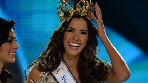 La Colombiana Paulina Vega Es La Nueva Miss Universo Cnnespa Ol Com