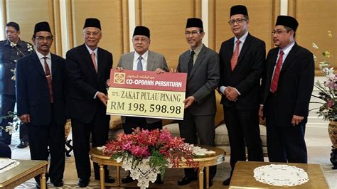 Azrin binti dahlan/rosmina abdul rafar. 26 Oktober 2016 - Bank Rakyat Dan Co-Opbank Persatuan ...