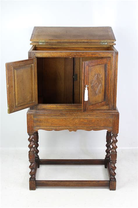 An added level of detail and makes this widely seen style appear fresh again. Edwardian Oak Cabinet in 17th Century Style