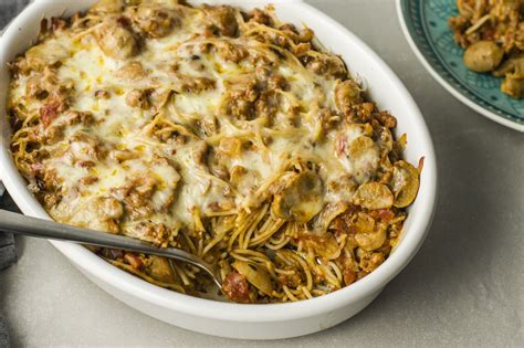 Spaghetti Casserole With Ground Beef And Cheese Recipe