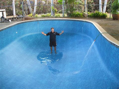 How To Fill In A Vinyl Swimming Pool Quickly