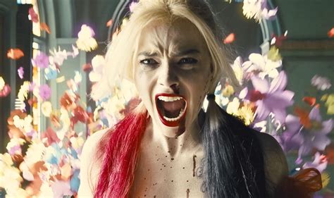 The Suicide Squad S Margot Robbie Would Love To Go To Scotland The