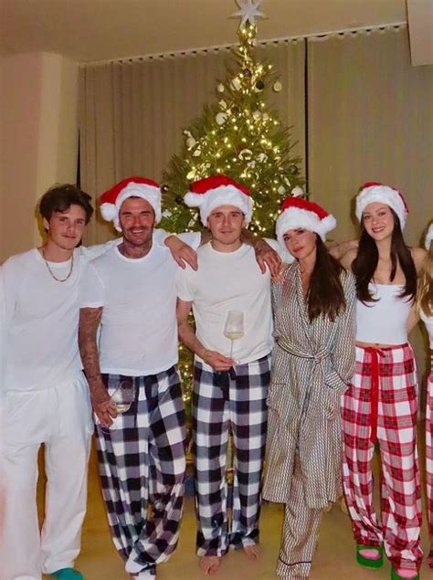 Beckhams Kick Off Christmas Celebrations Early In Miami With Matching