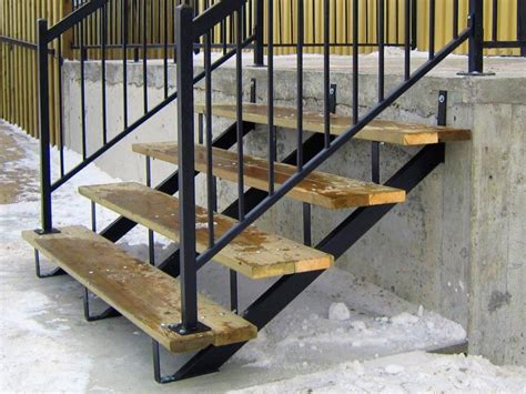We use aluminum over galvanised steel for all the right reasons: Steel Stair Stringers and Steel Railings | Exterior stair railing, Stairs diy renovation ...