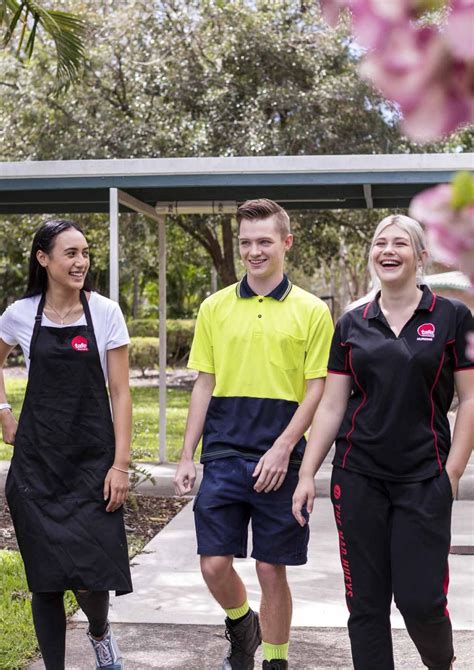 Senior College Course Guide 2022 By Tafe Queensland Issuu