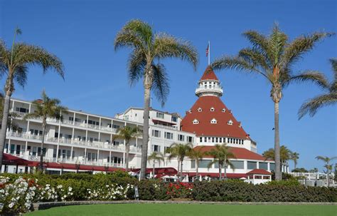 A Berry Good Tuesday At The Hotel Del Coronado Berry Good Food Foundation