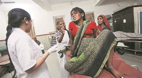 Pregnant Women Entitled To Rs 6000 Maternity Scheme Gets Rs 2700