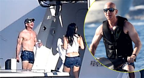 Jeff Bezos Goes Shirtless In Italy Flaunts Pda With Girlfri Erofound