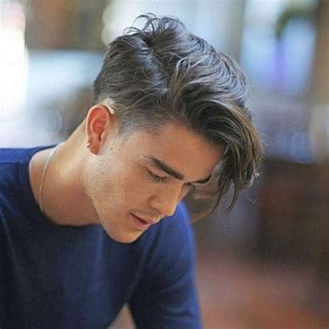 Men's haircut is becoming a popular fashion these days. 2018 Short Haircuts for Men - 17 Great Short Hair Ideas ...