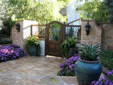 Adorable Mediterranean Garden Design Ideas For Backyard 48