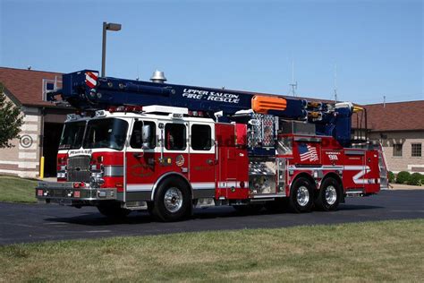 E One Bronto Skylift Fire Trucks Fire Rescue Fire Dept